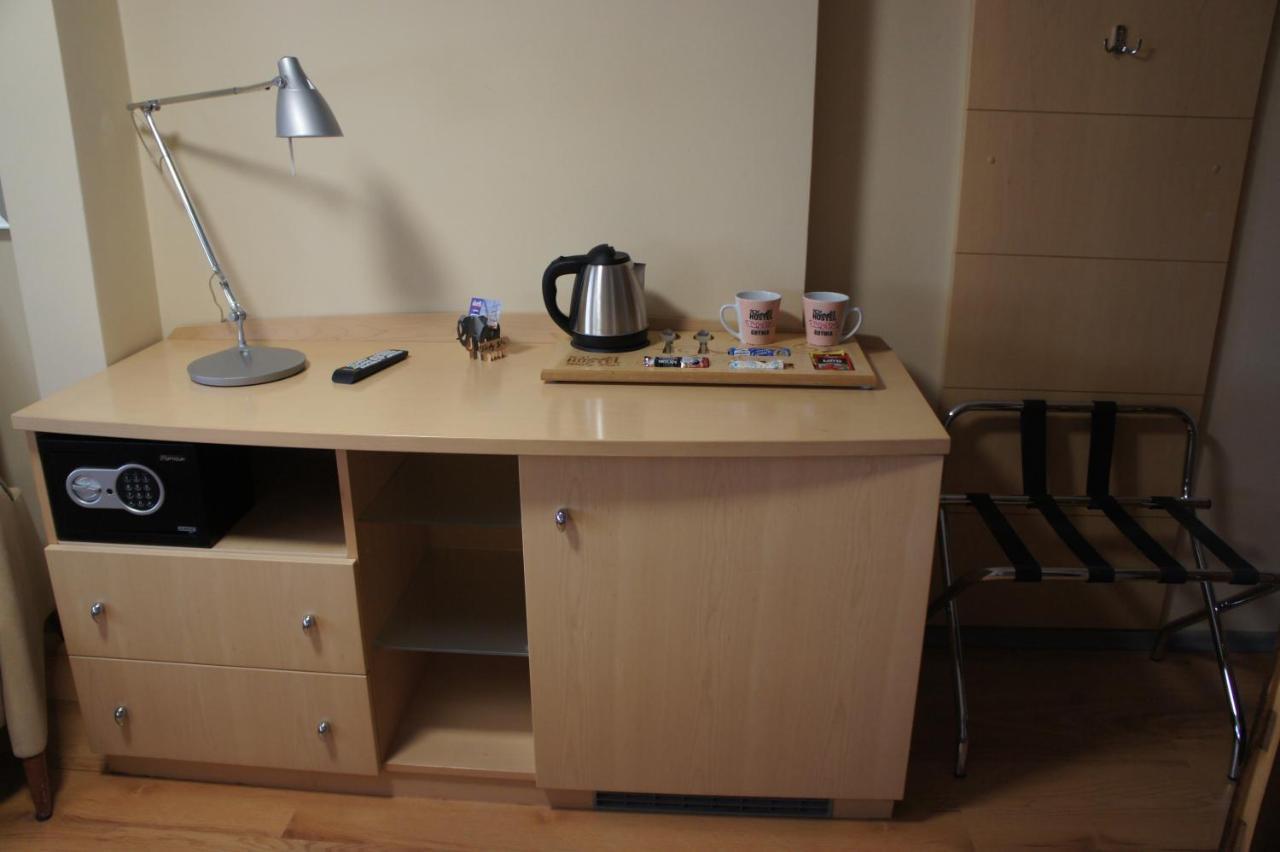 Bialy Slon Delux Hostel Gdynia Kültér fotó