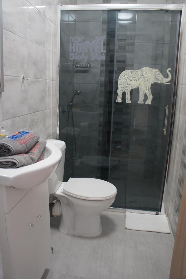 Bialy Slon Delux Hostel Gdynia Kültér fotó