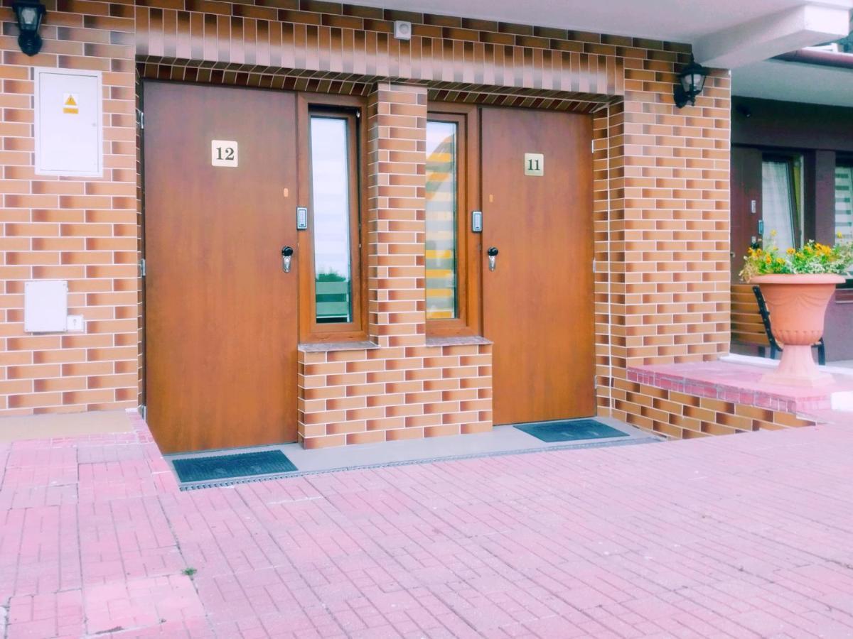 Bialy Slon Delux Hostel Gdynia Kültér fotó